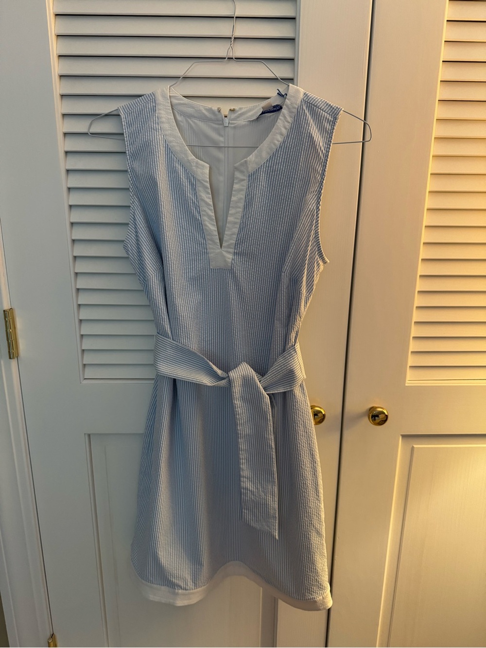 Southern Tide Sleeveless Blue White Striped Seersucker Tie-Waist Dress, Size 8